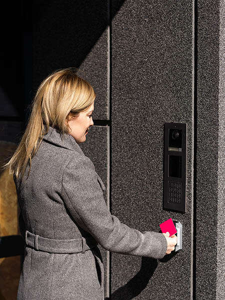 Law Secure – Commercial Access Law Secure – Commercial Access